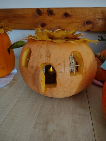 571648765_122150766230853628_3342375646681636156_n