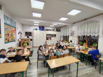 579551106_122152421078853628_2024764218042356092_n