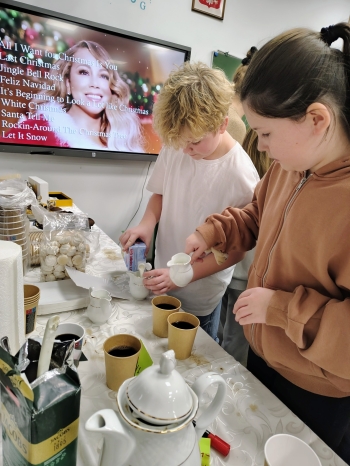 598280073_122157072728853628_4059796290125256269_n