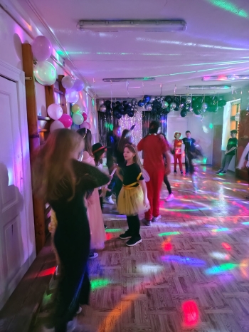 633560949_122167035956853628_6188461948366125863_n